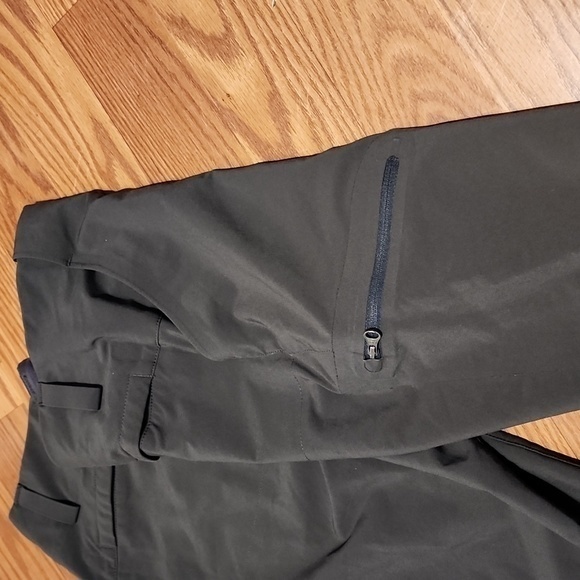 Rei capris size 10 lite weight - Picture 6 of 9